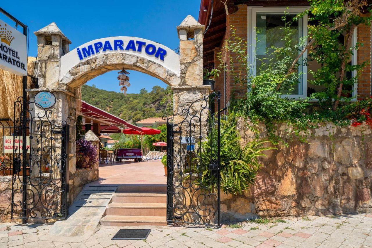 אולודניץ Hotel Imparator מראה חיצוני תמונה