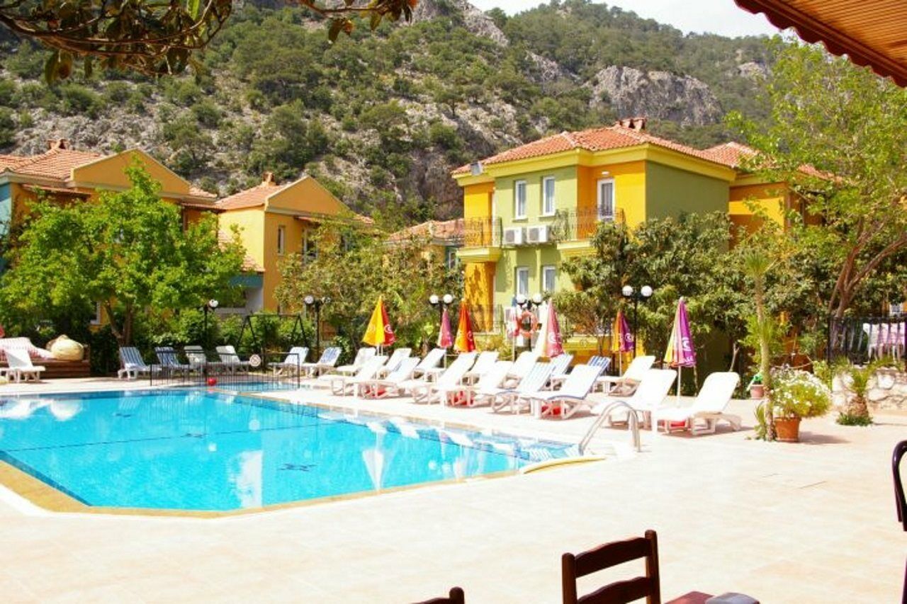 אולודניץ Hotel Imparator מראה חיצוני תמונה